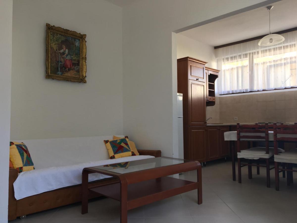 Hilda Vela Apartment Podgora Luaran gambar